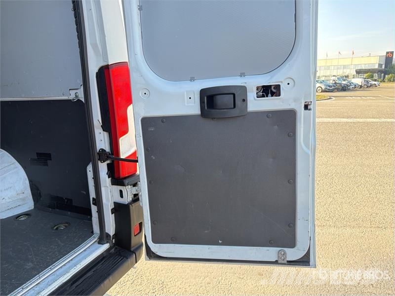 Opel Movano 2.2 103 KW Mixto KA L4H2 - 7 Seats Cargo Va Kaubikud