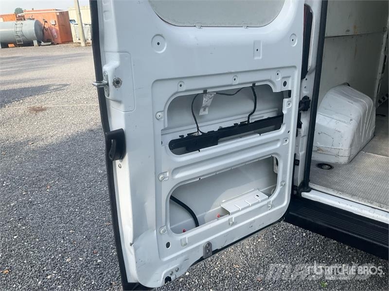 Opel Movano 2.2 103 KW KA L3H2 Cargo Van Lätta skåpbilar