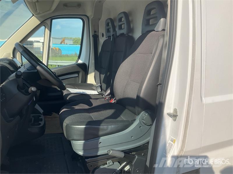 Opel Movano 2.2 103 KW KA L4H2 Cargo Van Kaubikud
