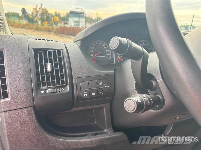 Opel Movano 2.2 103 KW KA L4H2 Cargo Van Kaubikud