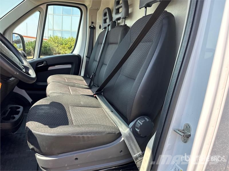 Opel Movano 2.2 103 KW KA L4H2 Van Truck Sanduk kamioni