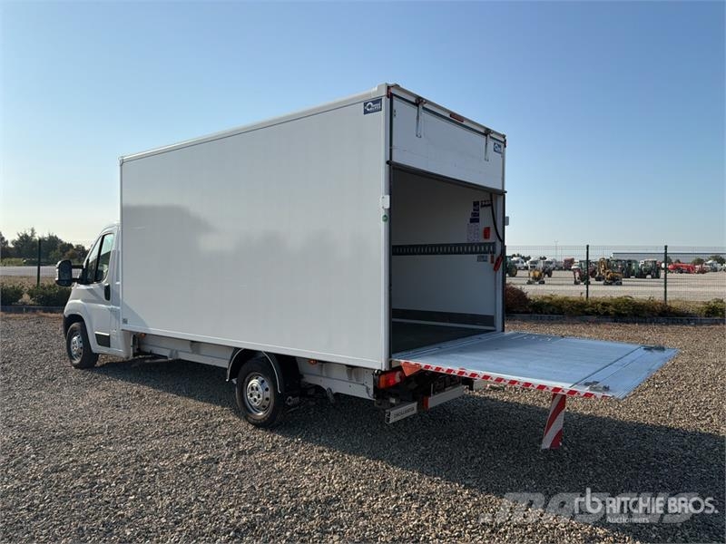 Opel Movano 2.2 103 KW KO/LBW L4 Van Truck 厢式货车
