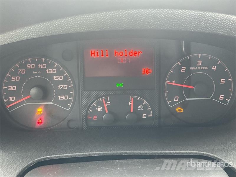 Opel Movano 2.2 103 KW KO/LBW L4 Cargo Van (Inoperable) Preču pārvadāšanas furgoni