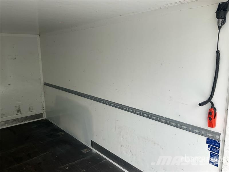 Opel Movano 2.2 103 KW KO/LBW L4 Van Truck 厢式货车