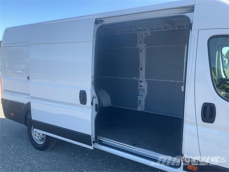 Opel Movano 2.2 103 KW KA L4H2 Cargo Van Gesloten bedrijfswagens