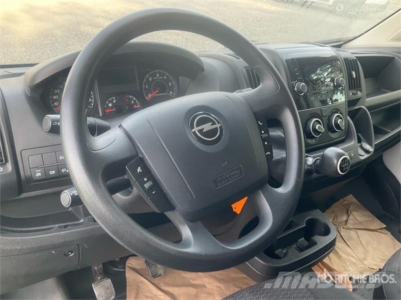 Opel Movano 2.2 103 KW KA L3H2 Cargo Van Lätta skåpbilar