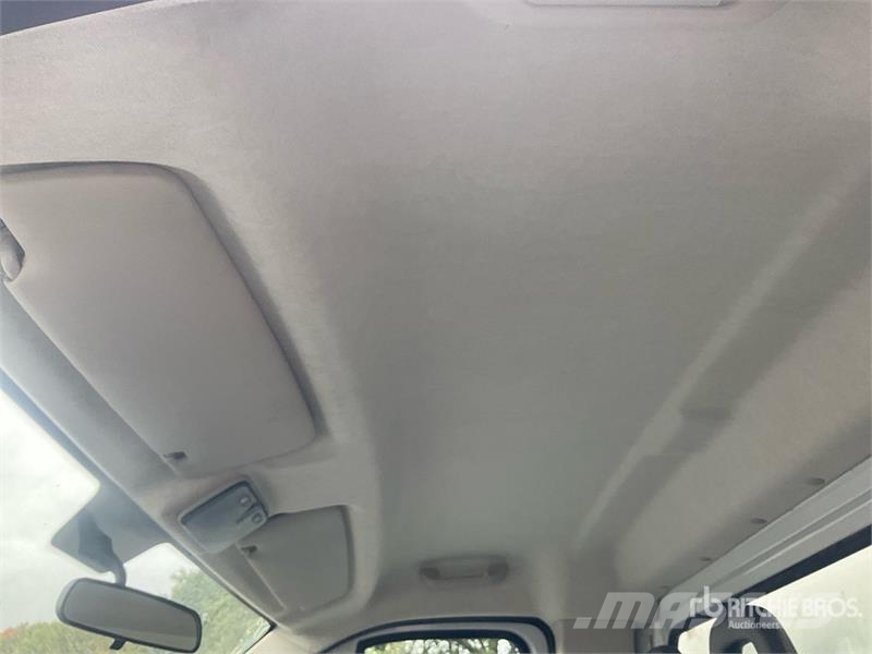 Opel Movano 2.2 103 KW KO/LBW L4 Cargo Van (Inoperable) Panel vans