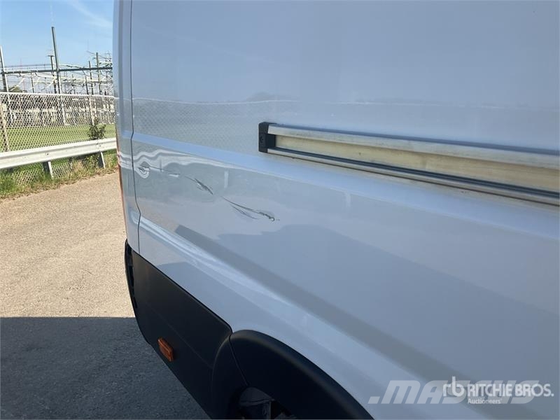 Opel Movano 2.2 103 KW KA L4H2 Cargo Van Kaubikud