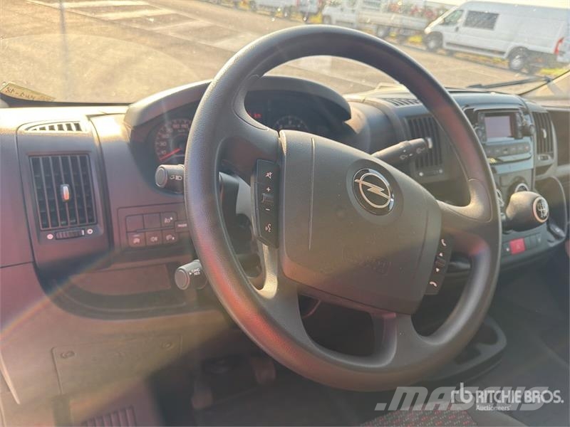 Opel Movano 2.2 103 KW KA L2H2 Cargo Van Kaubikud