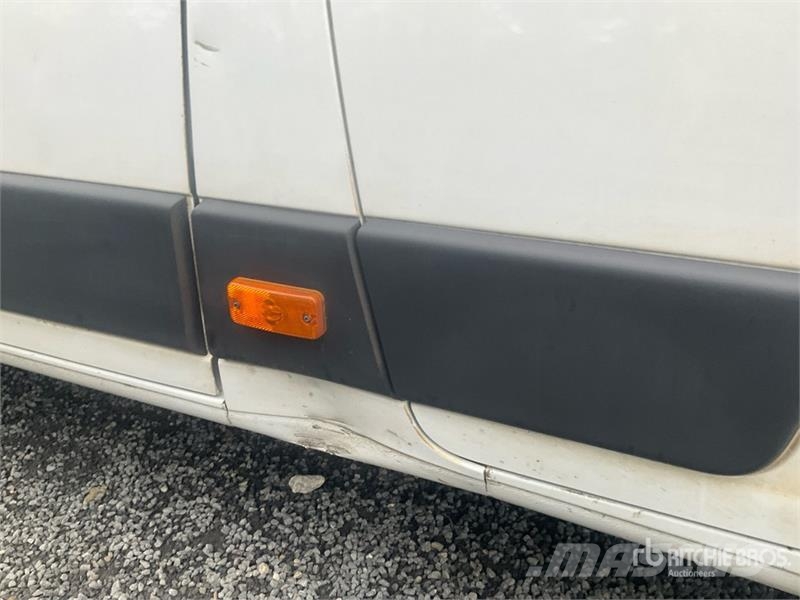 Opel Movano 2.2 103 KW KA L4H2 Cargo Van (Inoperable) Dostavna vozila / kombiji