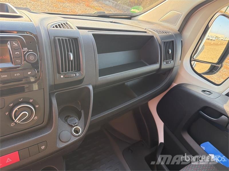 Opel Movano 2.2 103 KW KO/LBW L4 Van Truck 厢式货车
