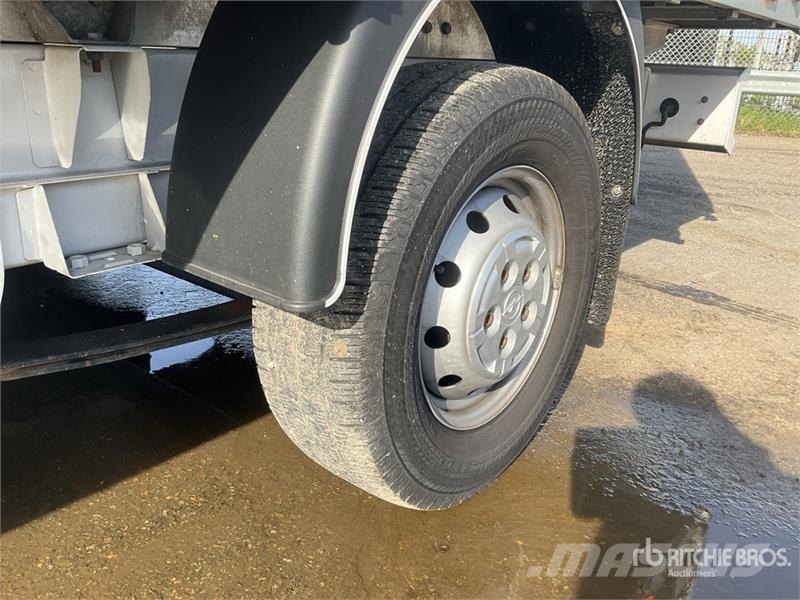 Opel Movano 2.2 103 KW PR PL L4 Cargo Van Panel vans