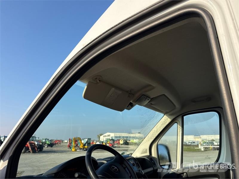 Opel Movano 2.2 103 KW Mixto KA L4H2 7-seats Cargo Van Kaubikud