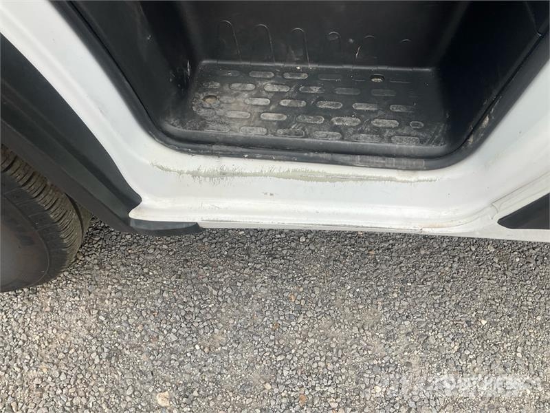 Opel Movano 2.2 103 KW KA L4H2 Cargo Van Panel vanlar