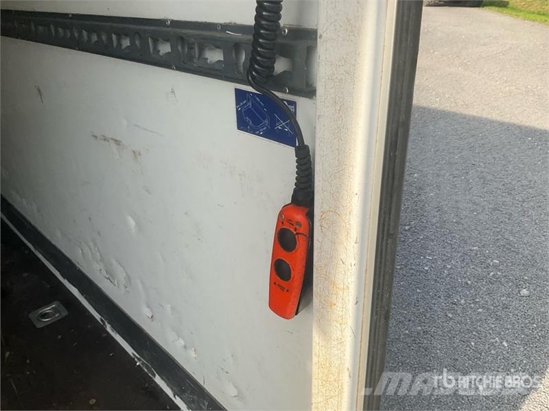 Opel Movano 2.2 103 KW KO/LBW L4 Van Truck Box body trucks