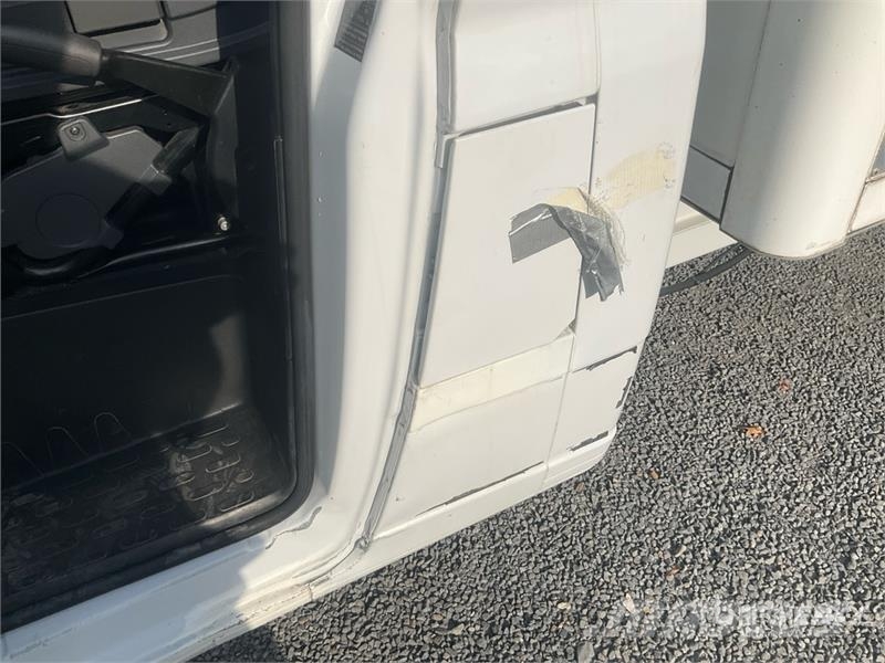 Opel Movano 2.2 103 KW KO/LBW L4 Van Truck Box body trucks