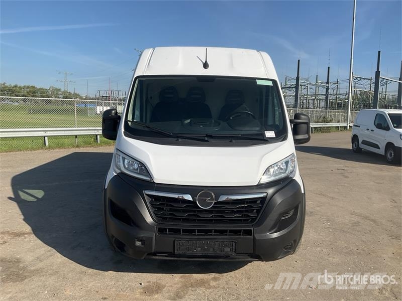Opel Movano 2.2 103 KW KA L4H2 Cargo Van Kaubikud
