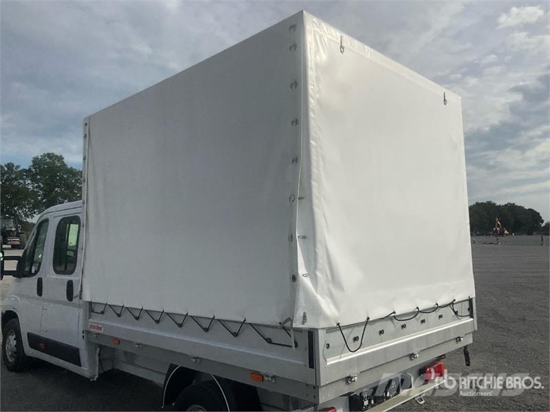 Opel Movano 2.2 103 KW DOKA PR L3 Crew Cab Curtain Side Box body trucks