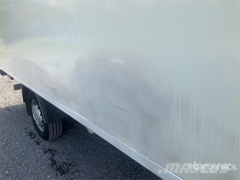 Opel Movano 2.2 103 KW KO/LBW L4 Van Truck Box body trucks
