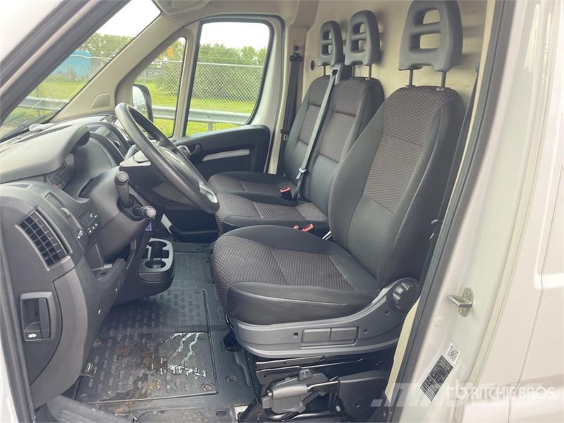 Opel Movano 2.2 103 KW KA panel van L4H2 Cargo Van Furgone chiuso