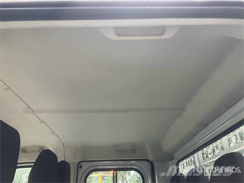 Opel Movano 2.2 103 KW DOKA tipper L3 Crew Cab Flatbed  Kofferaufbau
