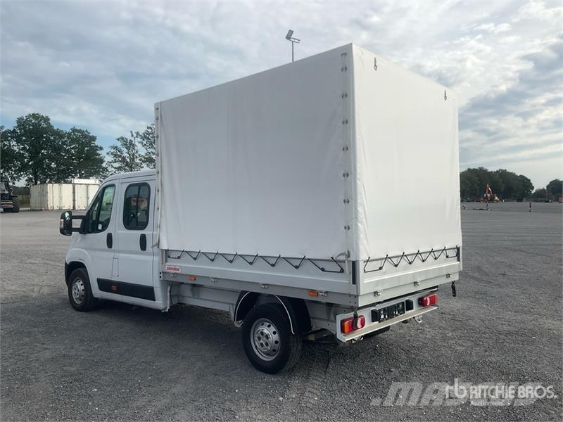 Opel Movano 2.2 103 KW DOKA PR L3 Crew Cab Curtain Side Box body trucks