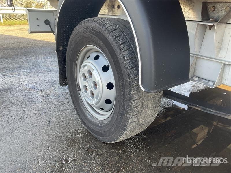 Opel Movano 2.2 103 KW PR PL L4 Cargo Van Panel vans