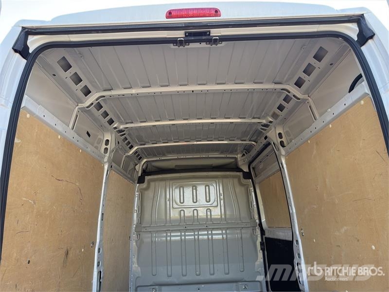 Opel Movano 2.2 103 KW KA L2H2 Cargo Van Kaubikud