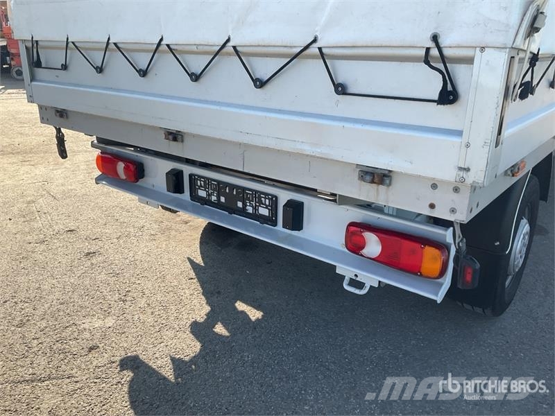 Opel Movano 2.2 4x2 Curtain Side Truck Tovornjaki s ponjavo