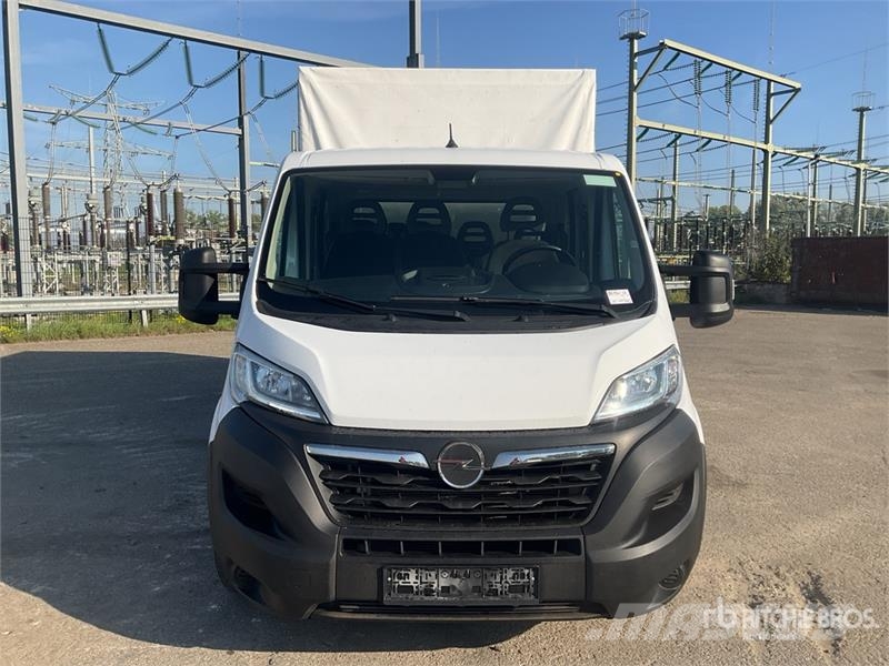Opel Movano 2.2 4x2 Curtain Side Truck Tovornjaki s ponjavo