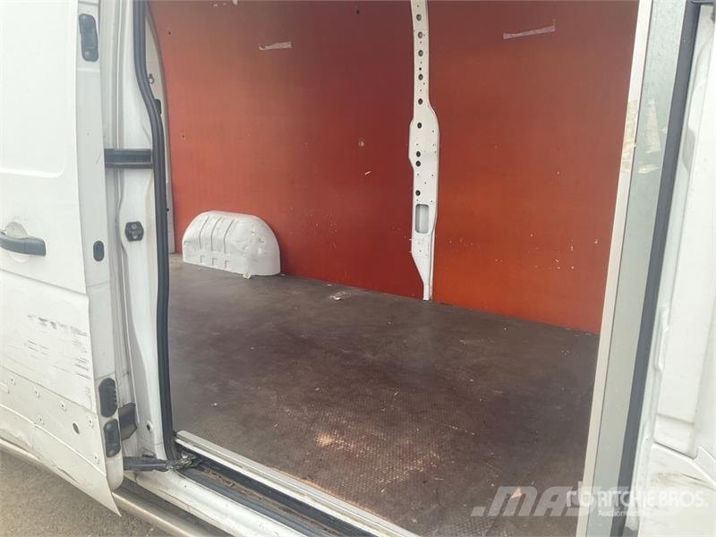 Opel Movano 2.2 Cargo Van Furgone chiuso