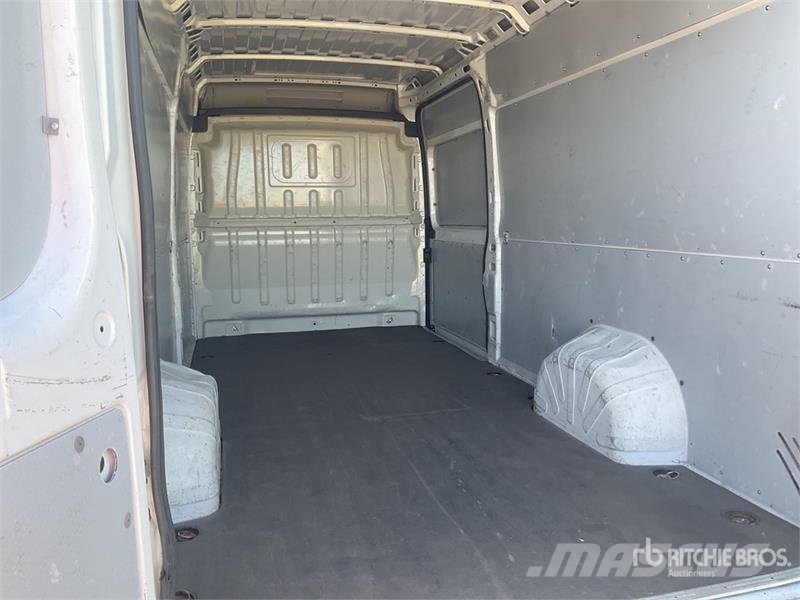 Opel Movano 2.2 Cargo Van Dostavna vozila / kombiji