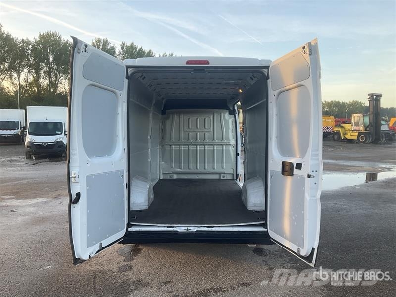 Opel Movano 2.2 Cargo Van Dostavna vozila / kombiji