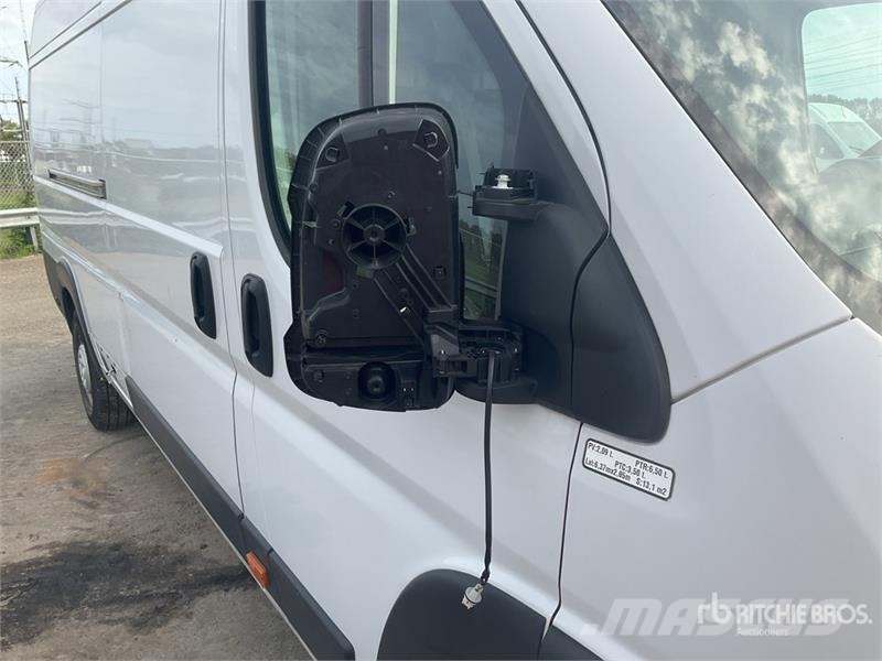 Opel Movano 2.2 Cargo Van (Inoperable) Dostavna vozila / kombiji