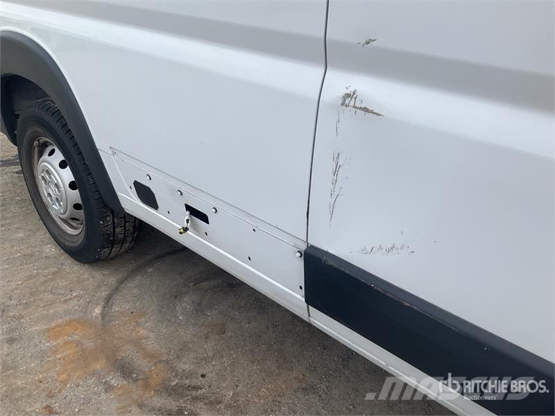 Opel Movano 2.2 Cargo Van (Inoperable) Dostavna vozila / kombiji