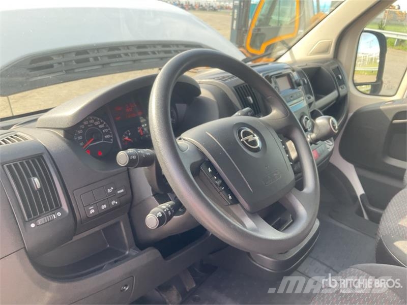 Opel Movano 2.2 Cargo Van Dostavna vozila / kombiji