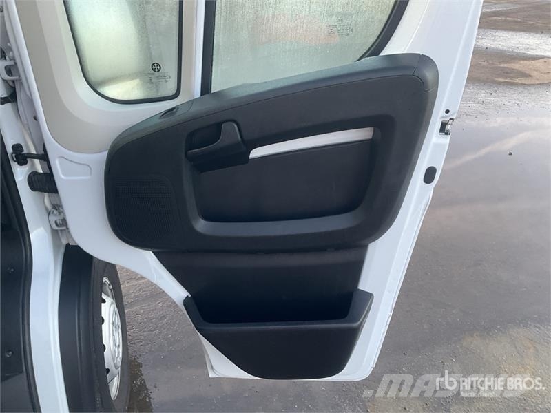 Opel Movano 2.2 Cargo Van Dostavna vozila / kombiji