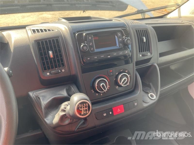 Opel Movano 2.2 Cargo Van Dostavna vozila / kombiji
