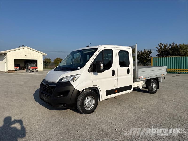 Opel Movano 2.2 Crew Cab 103 KW DOKA PR L3 Flatbed Truc Madelautod