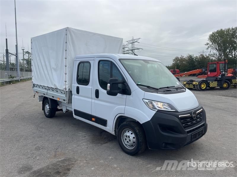 Opel Movano 2.2 Crew Cab 103 KW DOKA PR L3 Cargo Van Furgone chiuso