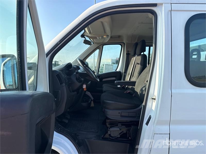 Opel Movano 2.2 Crew Cab 103 KW DOKA PR L3 Flatbed Truc Madelautod