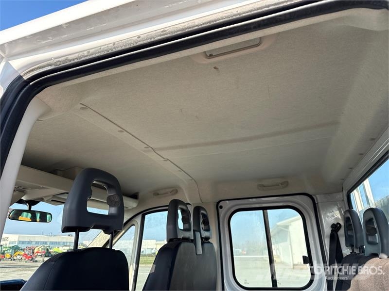 Opel Movano 2.2 Crew Cab 103 KW DOKA PR L3 Flatbed Truc Madelautod