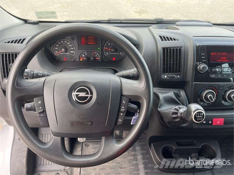 Opel Movano 2.2 Crew Cab 103 KW DOKA PR L3 Cargo Van Furgone chiuso