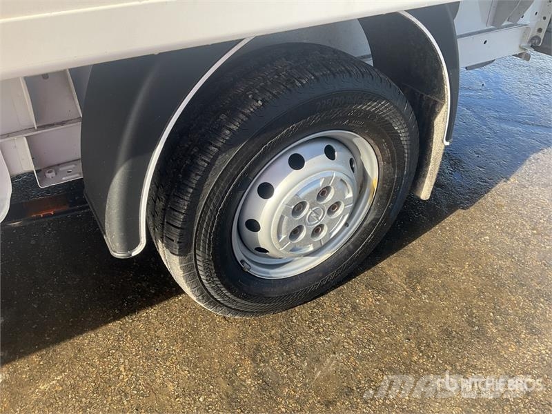 Opel Movano 4x2 Van Truck Bakwagens met gesloten opbouw