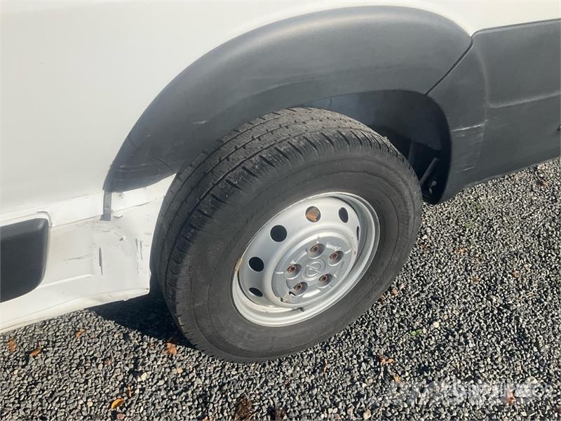 Opel Movano Cargo Van Dostavna vozila / kombiji