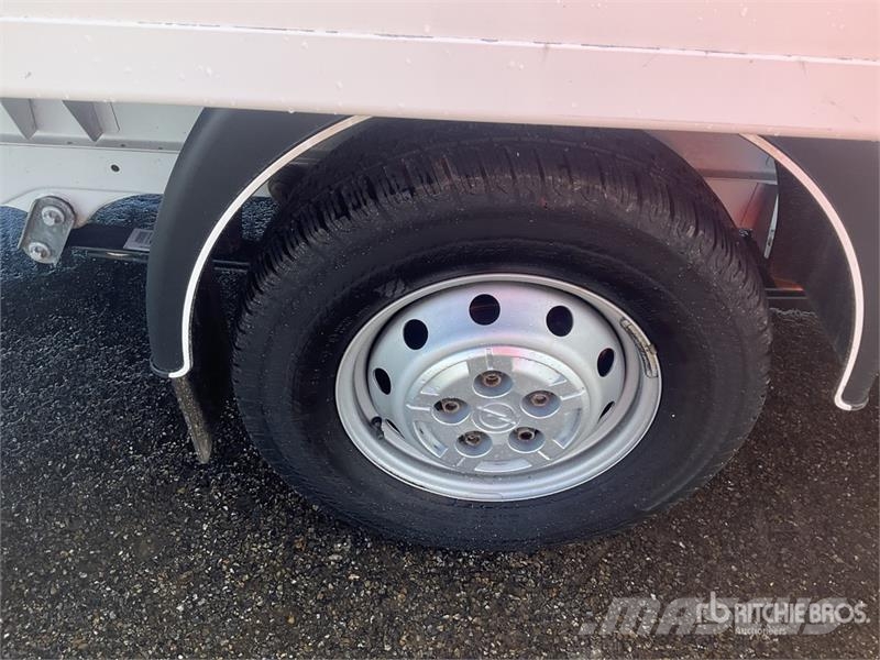 Opel Movano Cargo Van Preču pārvadāšanas furgoni