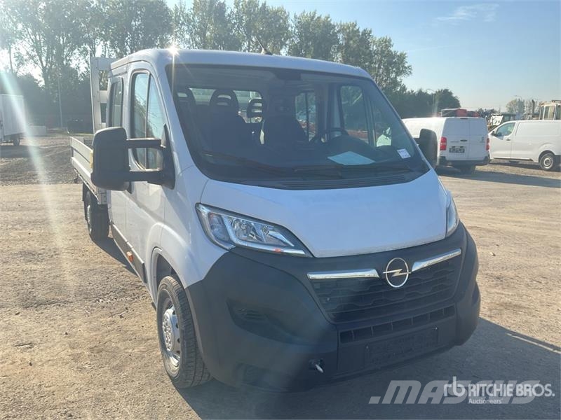 Opel Movano DOKA 4x2 Flatbed Truck (Inoperable) Kamioni sa otvorenim sandukom