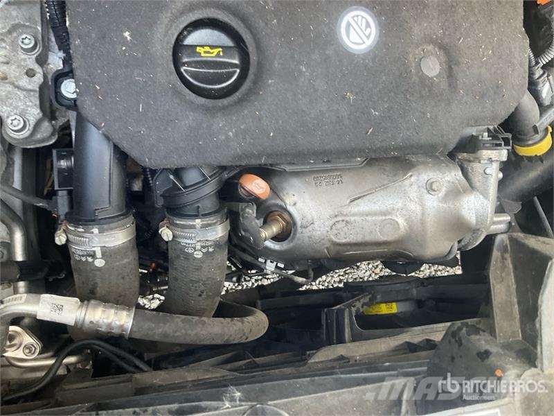 Opel Vivaro 1.5 75 KW KA L2H1 Selection Cargo Van (Inop شاحنة مقفلة