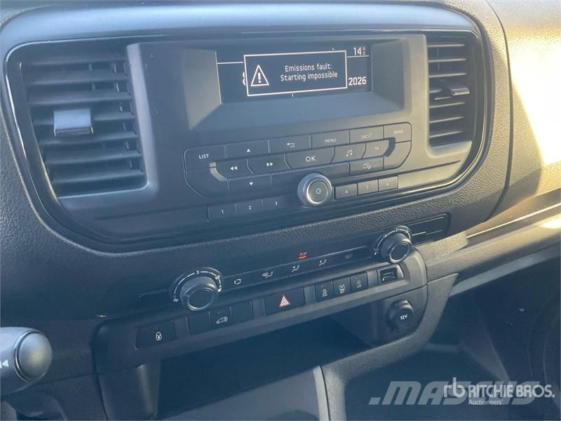 Opel Vivaro 1.5 75 KW KA L2H1 Selection Cargo Van (Inop Kaubikud