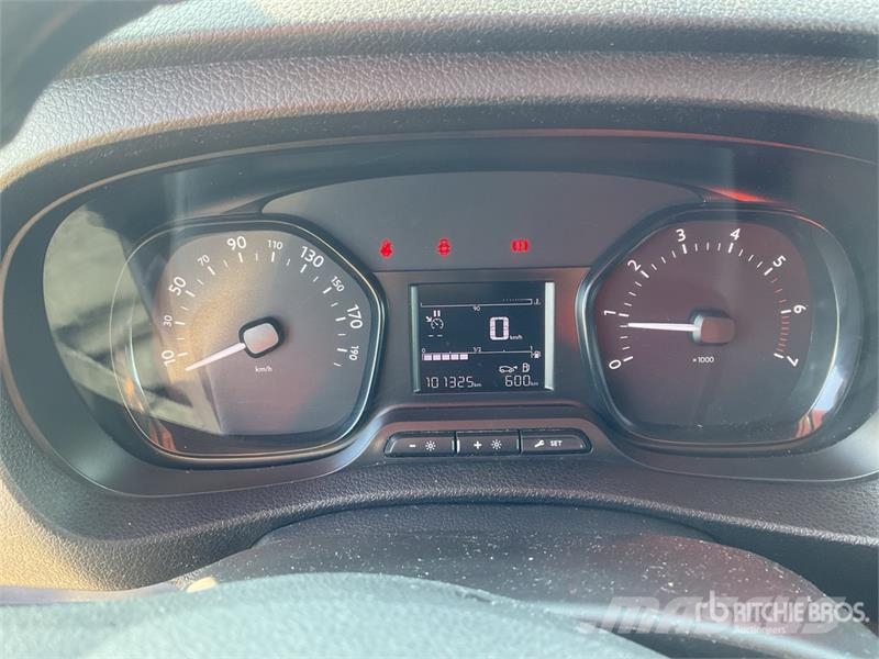 Opel Vivaro 1.5 Cargo Van Dostavna vozila / kombiji